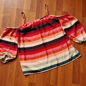 NY & Co. Cold shoulder top